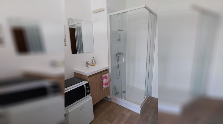 Ma-Cabane - Location Appartement BLOIS, 10 m²