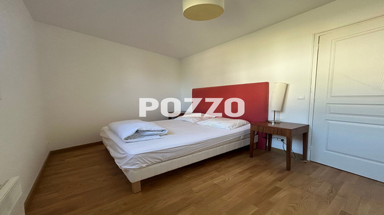 Ma-Cabane - Location Appartement BLONVILLE-SUR-MER, 75 m²