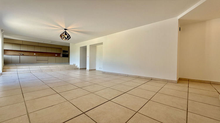 Ma-Cabane - Location Appartement BLOYE, 106 m²
