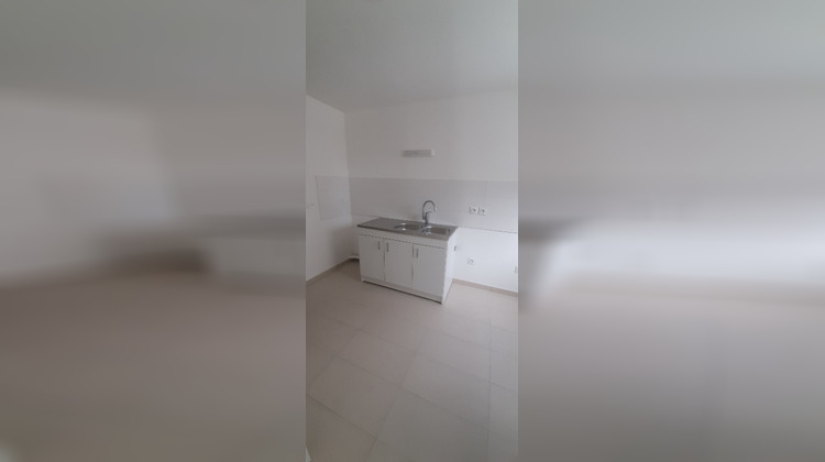 Ma-Cabane - Location Appartement BOBIGNY, 74 m²