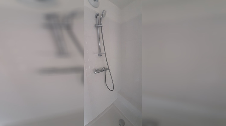 Ma-Cabane - Location Appartement BOBIGNY, 75 m²