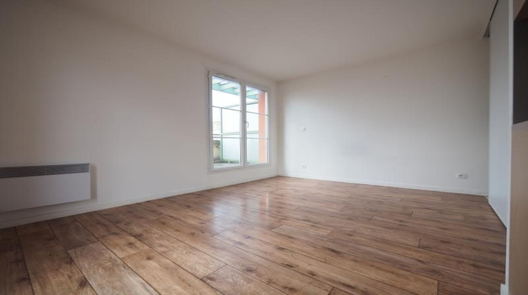 Ma-Cabane - Location Appartement Bois-d'Arcy, 20 m²
