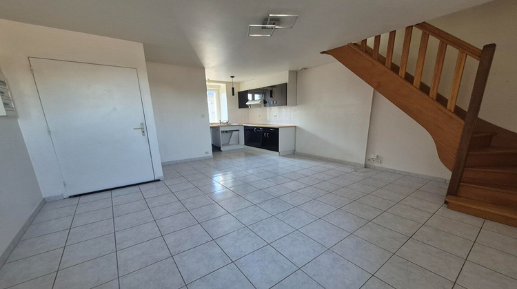 Ma-Cabane - Location Appartement BONNEMAIN, 26 m²