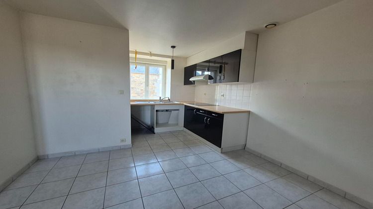Ma-Cabane - Location Appartement BONNEMAIN, 26 m²