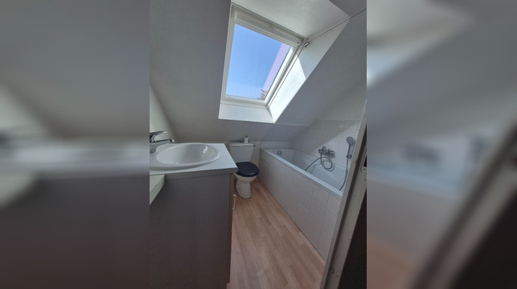 Ma-Cabane - Location Appartement BONNEMAIN, 26 m²