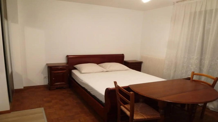 Ma-Cabane - Location Appartement BONNEUIL SUR MARNE, 19 m²