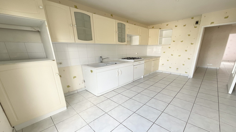 Ma-Cabane - Location Appartement Bonson, 72 m²
