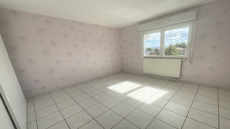Ma-Cabane - Location Appartement Bonson, 72 m²