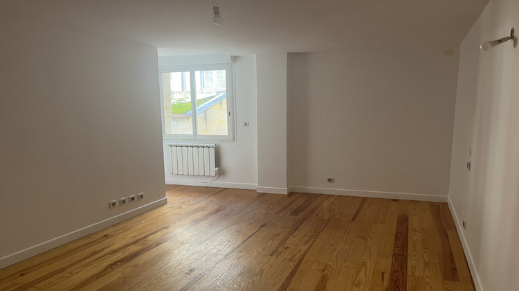 Ma-Cabane - Location Appartement Bordeaux, 156 m²