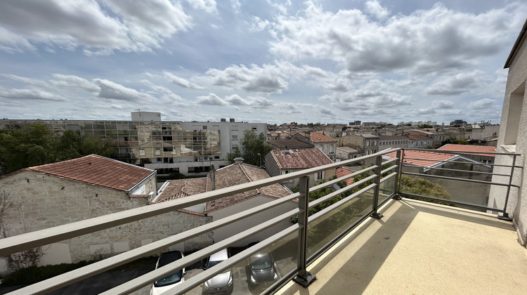 Ma-Cabane - Location Appartement Bordeaux, 50 m²