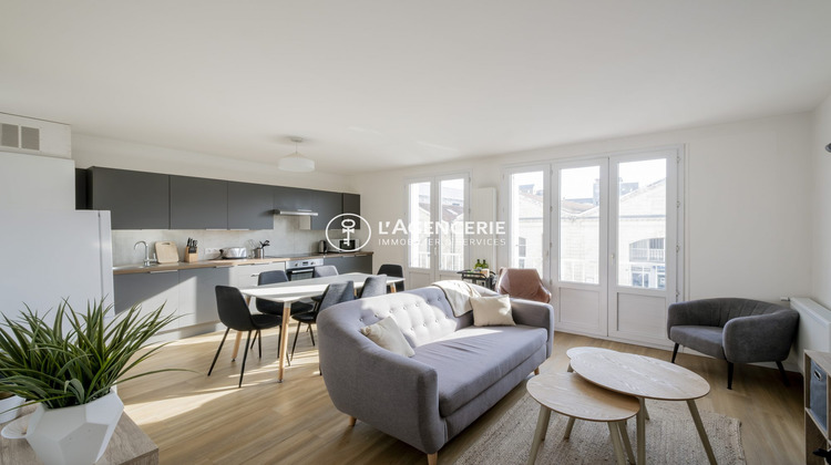 Ma-Cabane - Location Appartement Bordeaux, 85 m²