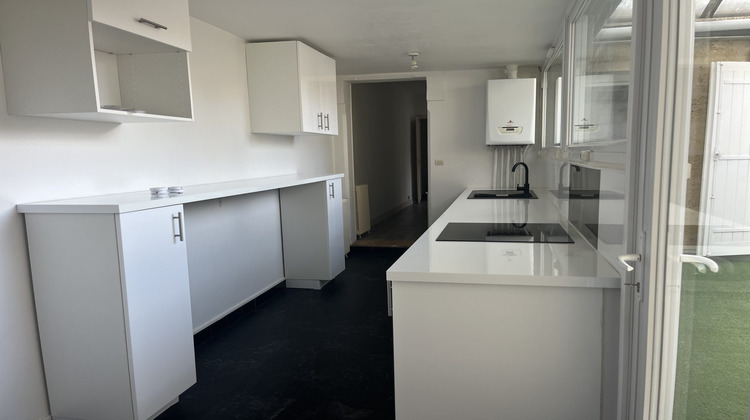 Ma-Cabane - Location Appartement Bordeaux, 79 m²