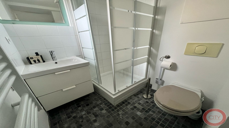 Ma-Cabane - Location Appartement Bordeaux, 32 m²