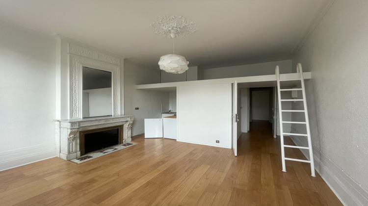Ma-Cabane - Location Appartement Bordeaux, 52 m²