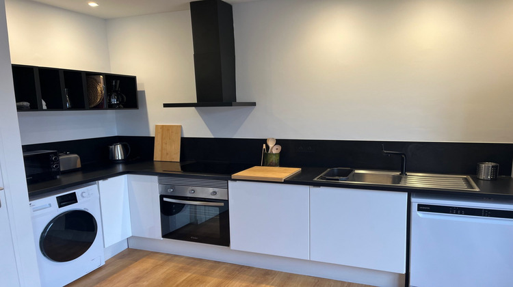 Ma-Cabane - Location Appartement Bordeaux, 76 m²