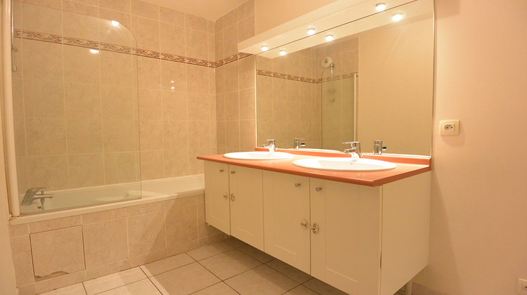 Ma-Cabane - Location Appartement BORDEAUX, 106 m²