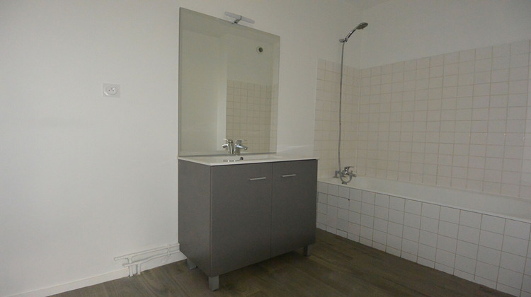 Ma-Cabane - Location Appartement BORDEAUX, 60 m²