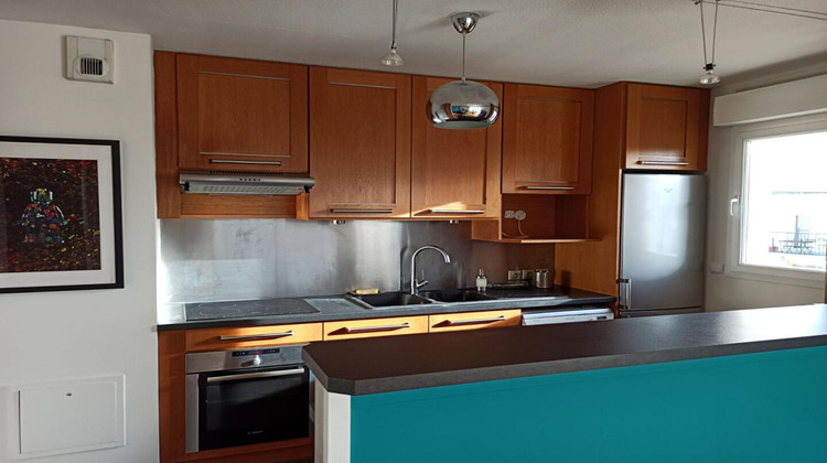 Ma-Cabane - Location Appartement BORDEAUX, 74 m²