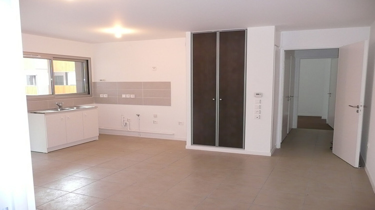 Ma-Cabane - Location Appartement BORDEAUX, 63 m²