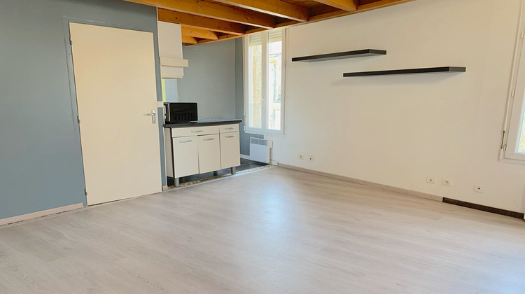 Ma-Cabane - Location Appartement BORDEAUX, 33 m²