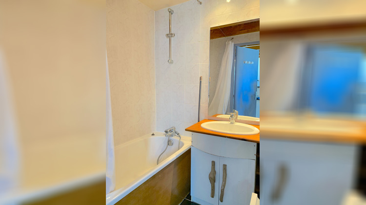 Ma-Cabane - Location Appartement BORDEAUX, 33 m²