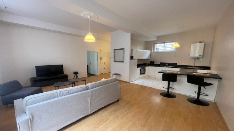 Ma-Cabane - Location Appartement Bordeaux, 54 m²