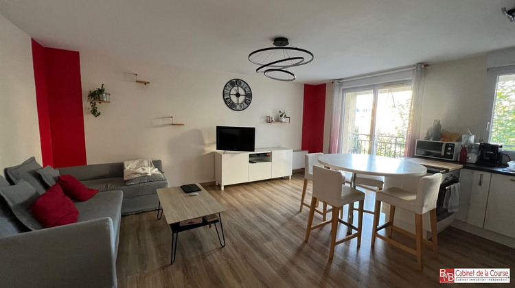 Ma-Cabane - Location Appartement Bordeaux, 66 m²