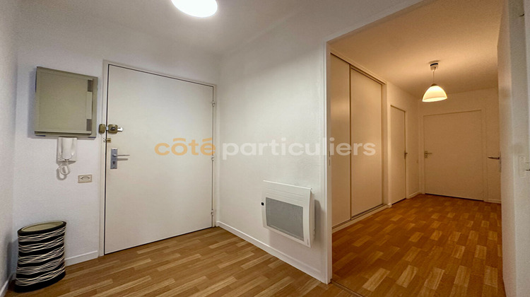 Ma-Cabane - Location Appartement BORDEAUX, 69 m²