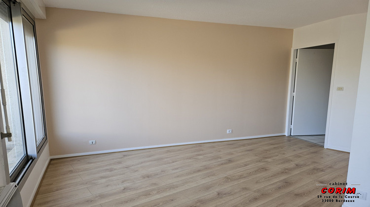 Ma-Cabane - Location Appartement Bordeaux, 30 m²