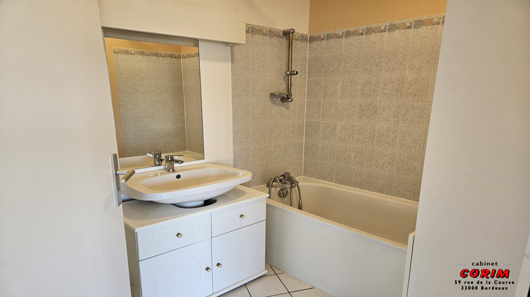 Ma-Cabane - Location Appartement Bordeaux, 30 m²