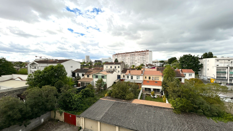 Ma-Cabane - Location Appartement BORDEAUX, 69 m²