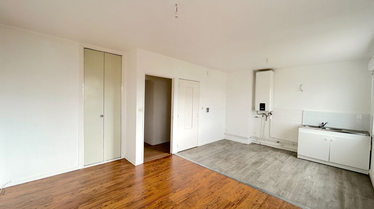 Ma-Cabane - Location Appartement BORDEAUX, 69 m²