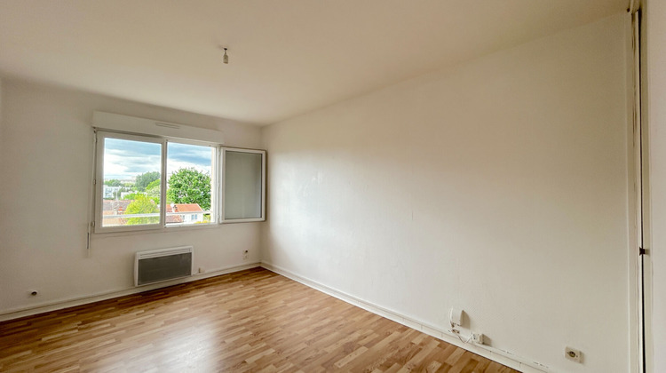 Ma-Cabane - Location Appartement BORDEAUX, 69 m²