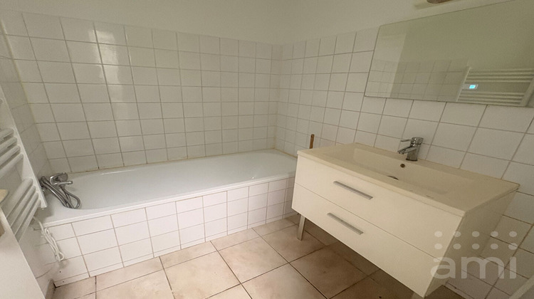 Ma-Cabane - Location Appartement BORDEAUX, 0 m²