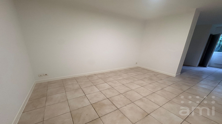 Ma-Cabane - Location Appartement BORDEAUX, 0 m²