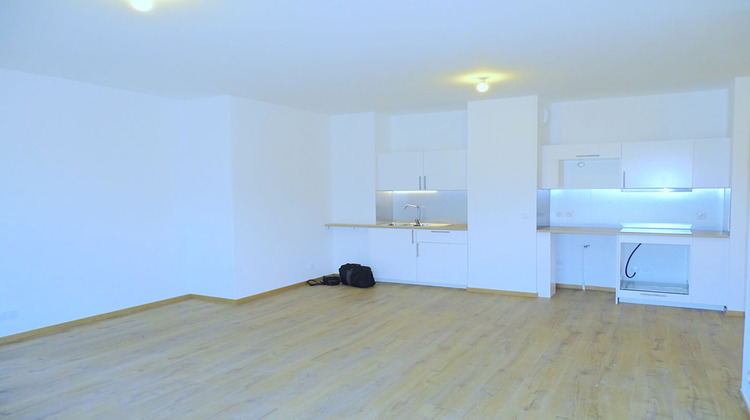 Ma-Cabane - Location Appartement BORDEAUX, 81 m²