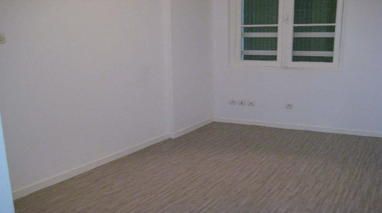 Ma-Cabane - Location Appartement BORDEAUX, 38 m²