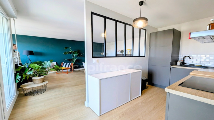 Ma-Cabane - Location Appartement BORDEAUX, 67 m²