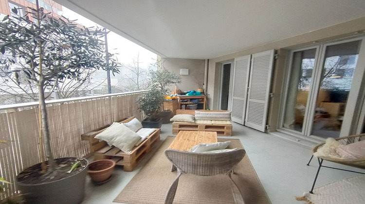 Ma-Cabane - Location Appartement BORDEAUX, 82 m²