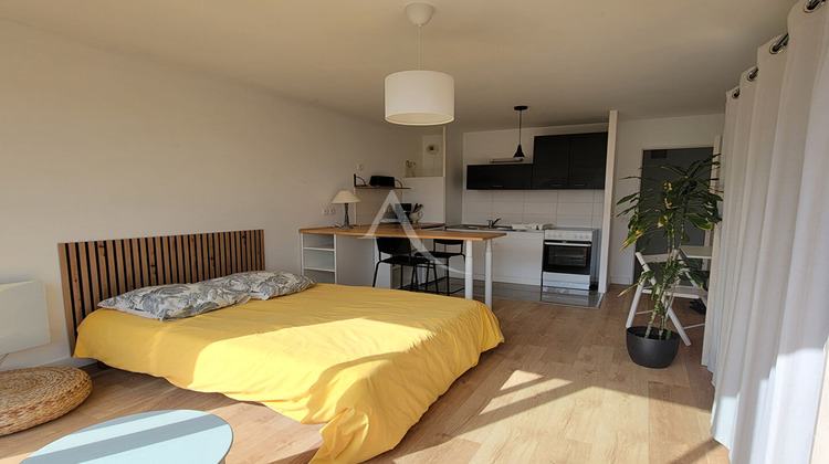 Ma-Cabane - Location Appartement BORDEAUX, 28 m²