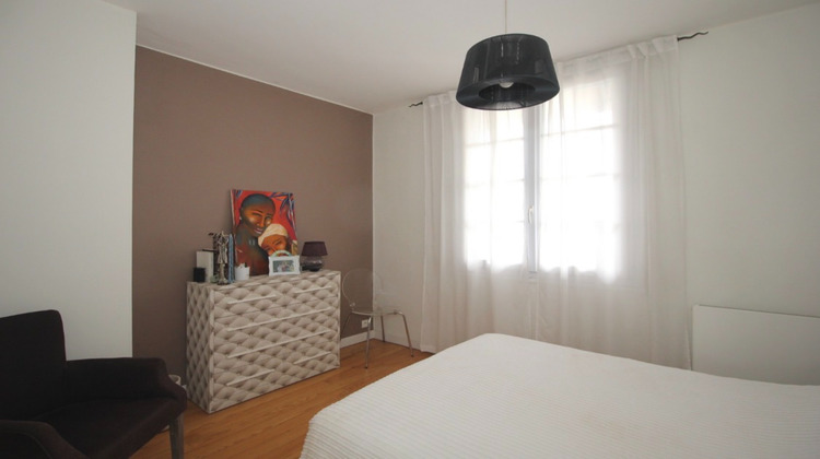 Ma-Cabane - Location Appartement BORDEAUX, 71 m²