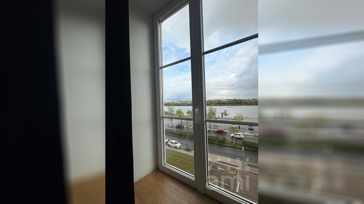Ma-Cabane - Location Appartement BORDEAUX, 61 m²