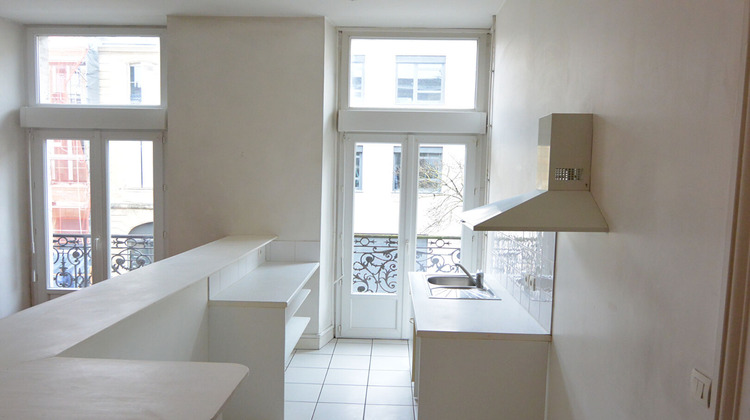 Ma-Cabane - Location Appartement BORDEAUX, 75 m²