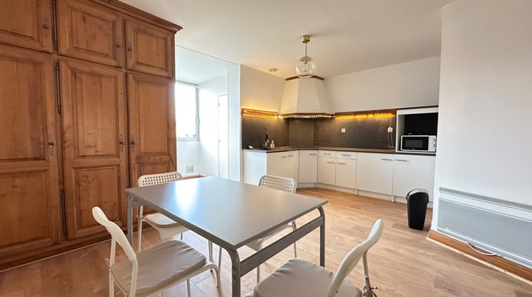 Ma-Cabane - Location Appartement BORDEAUX, 64 m²