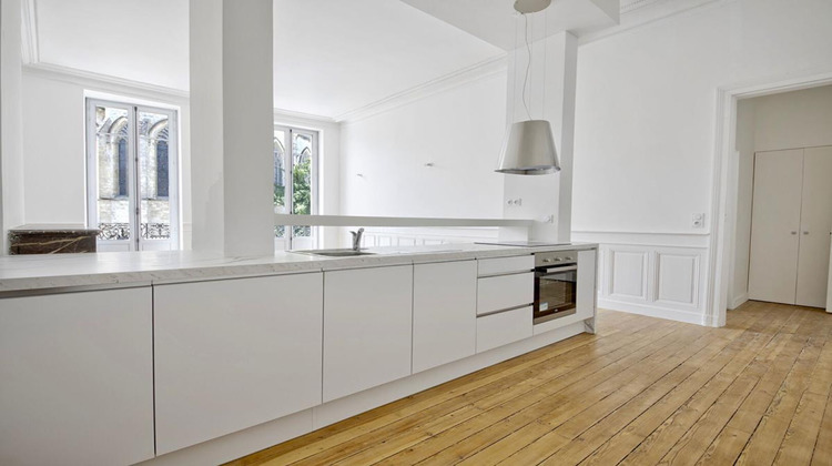 Ma-Cabane - Location Appartement BORDEAUX, 59 m²