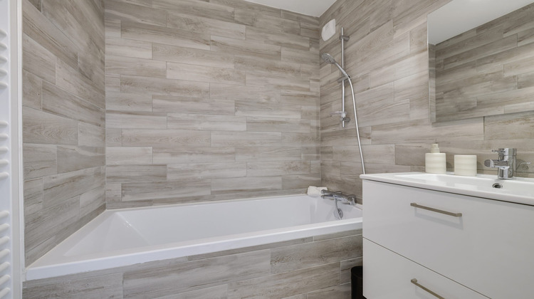 Ma-Cabane - Location Appartement Bordeaux, 93 m²