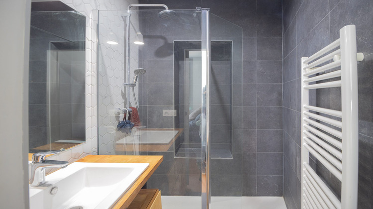 Ma-Cabane - Location Appartement Bordeaux, 100 m²