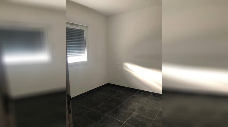 Ma-Cabane - Location Appartement BORGO, 67 m²