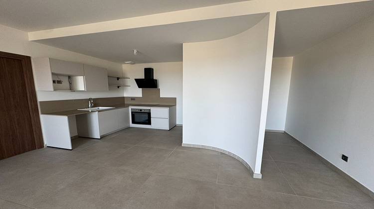 Ma-Cabane - Location Appartement BORGO, 76 m²