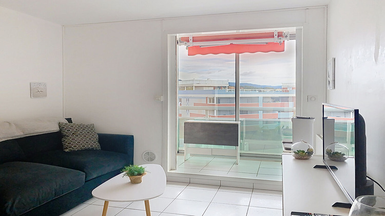 Ma-Cabane - Location Appartement BORMES-LES-MIMOSAS, 15 m²